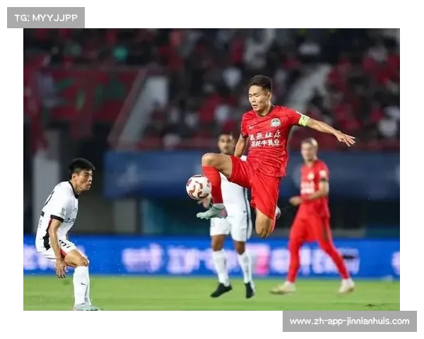 上海海港3-1战胜河南俱乐部强势领跑中超积分榜稳居第一 上海海港3-1战胜河南俱乐部强势领跑中超积分榜稳居第一